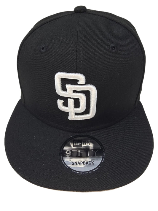 San Diego Padres Authentic New Era 9FIFTY Black Snapback Baseball Cap