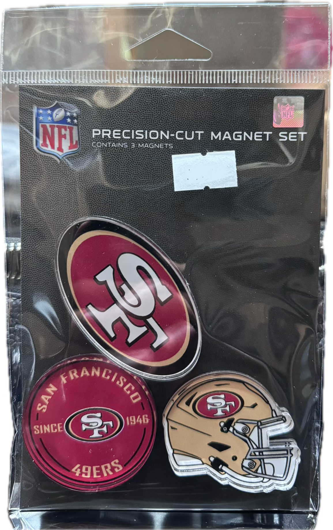 San Francisco 49ers precision-cut magnet set contain 3 magnet